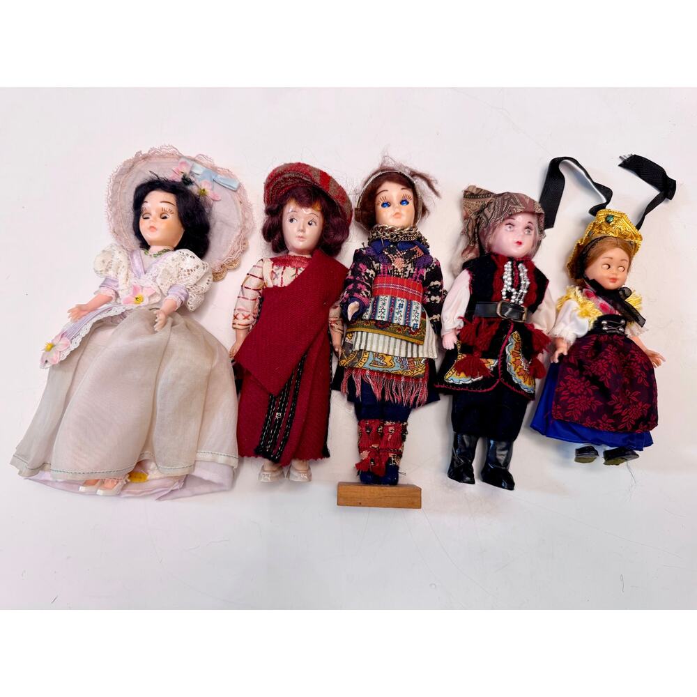 Vintage Mid-Century "Dolls of the World" Collector Set 5 Unique Costumed Figures